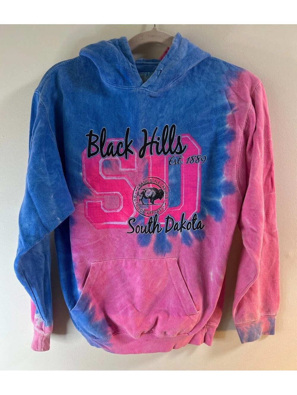 Black Hills South Dakota Tie Dye Pullover Hoodie Pink Blue Sweatshirt Small